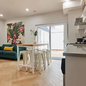  Appartement Spacious 2 Bedroom In Le Plateau By Denstays Canada